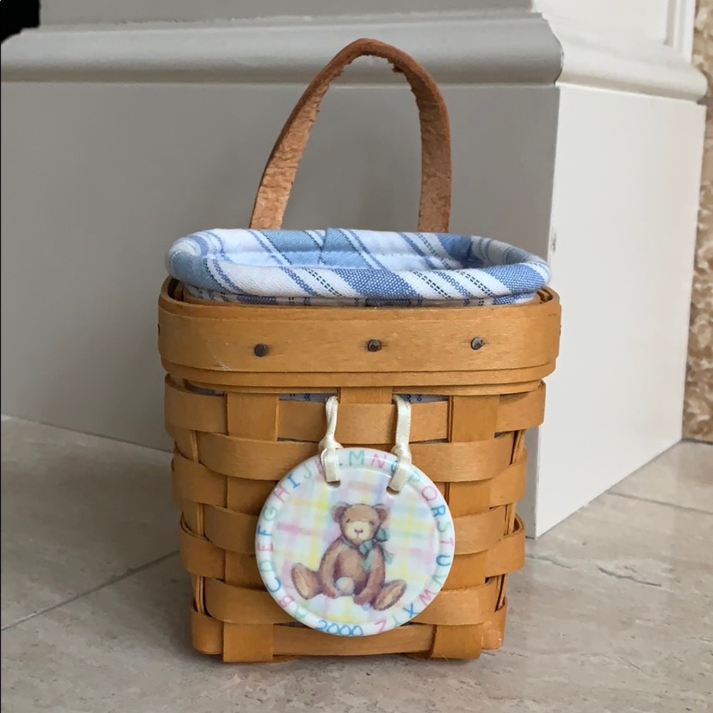 2000 Longaberger Chives Basket